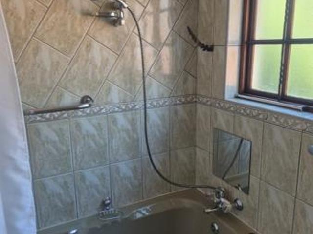3 Bedroom House in Eldoraigne