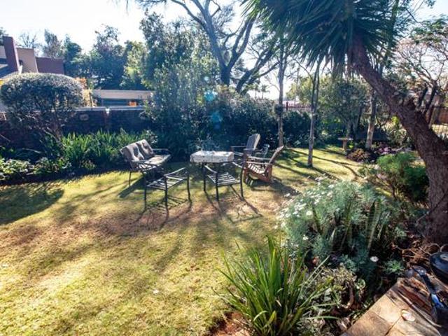 3 Bedroom House in Eldoraigne