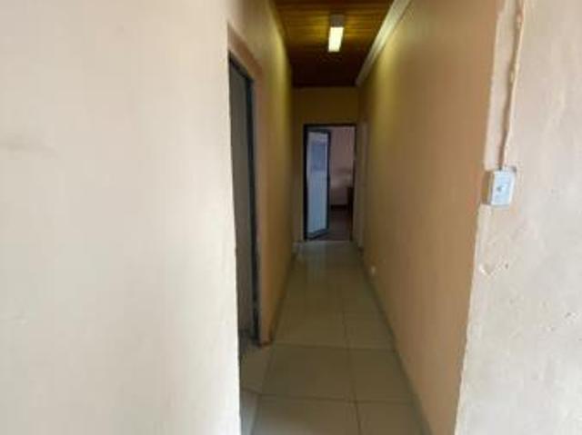 3 Bedroom House in Elsies River