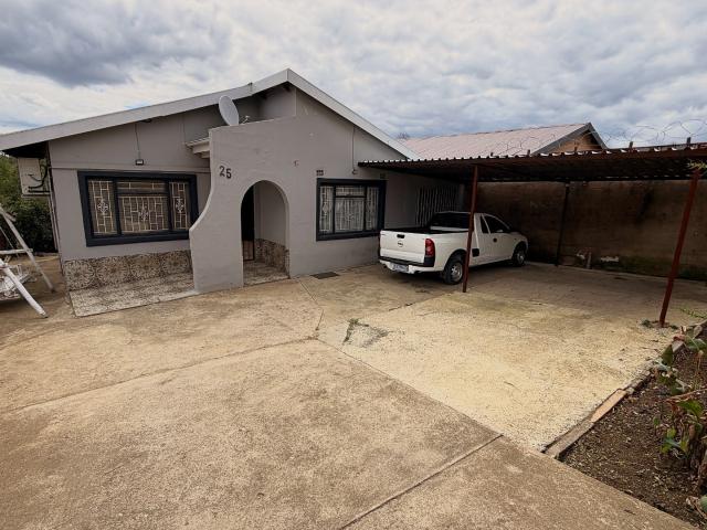 3 Bedroom House in Estcourt