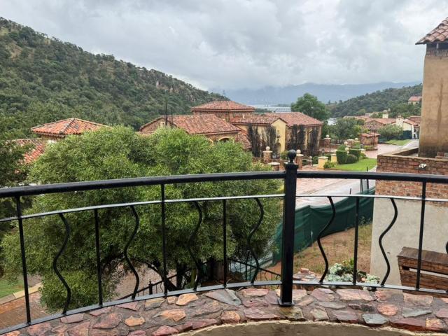 3 Bedroom House in Estate D' Afrique
