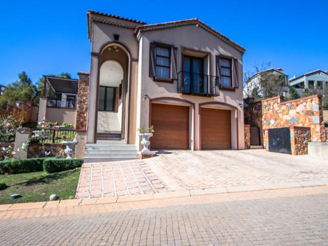3 Bedroom House in Estate D' Afrique