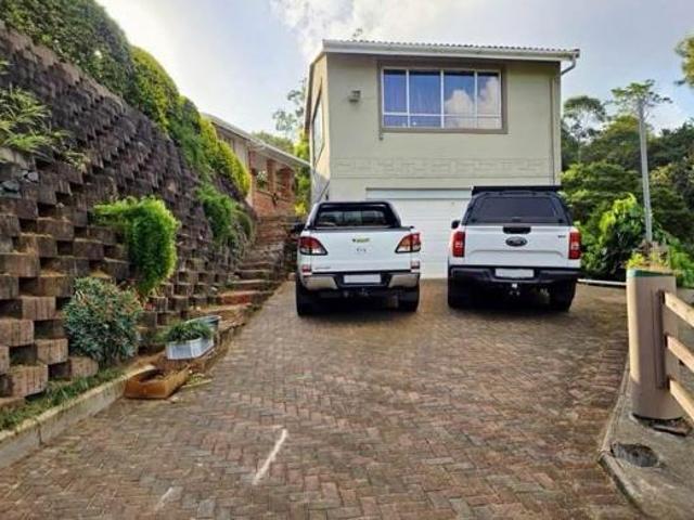 3 Bedroom House in Escombe