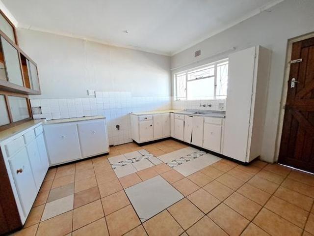 3 Bedroom House in Esselenpark