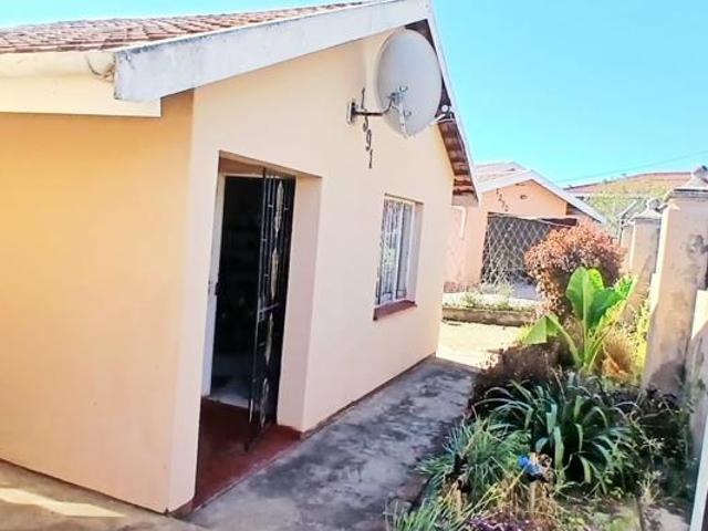 3 Bedroom House in Ezakheni