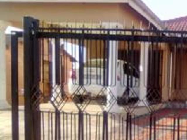 3 Bedroom House in Ezibeleni