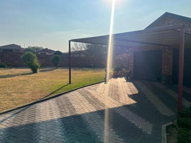 3 Bedroom House in Fochville