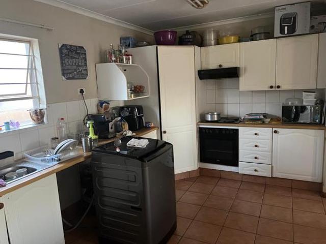 3 Bedroom House in Fontainebleau