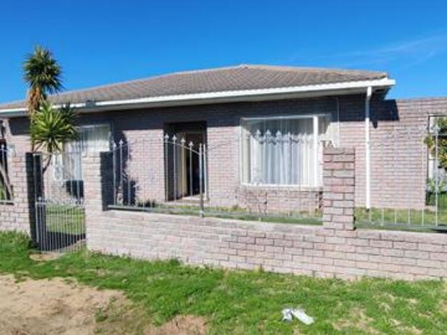 3 Bedroom House in Forest Heights