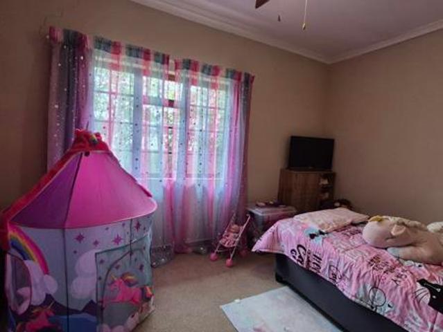 3 Bedroom House in Fairbridge Heights