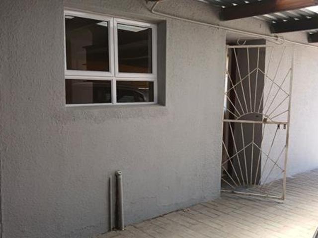 3 Bedroom House in Fairdale
