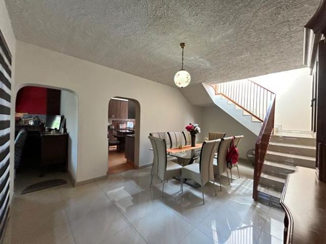 3 Bedroom House in Fairleigh