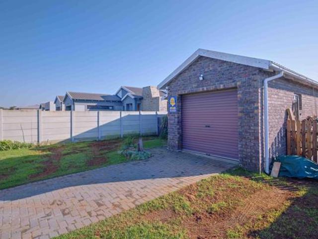 3 Bedroom House in Fairview