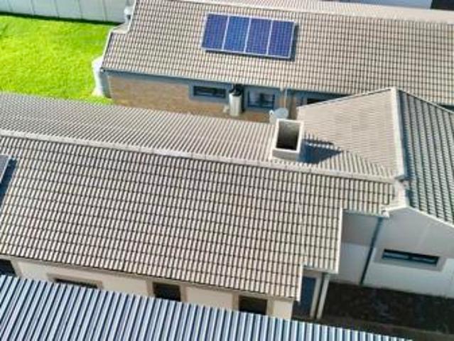 3 Bedroom House in Fairview