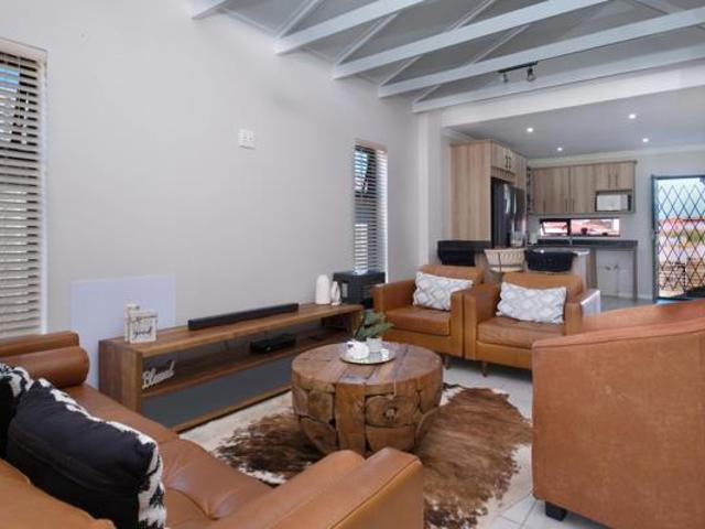 3 Bedroom House in Fairview