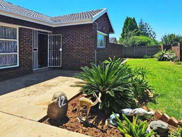 3 Bedroom House in Falcon Ridge