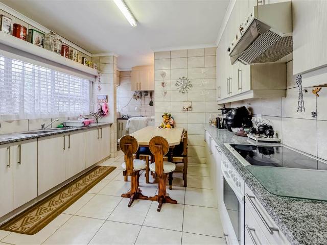 3 Bedroom House in Ferndale