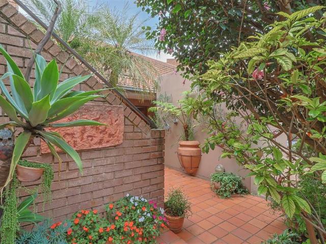 3 Bedroom House in Ferndale