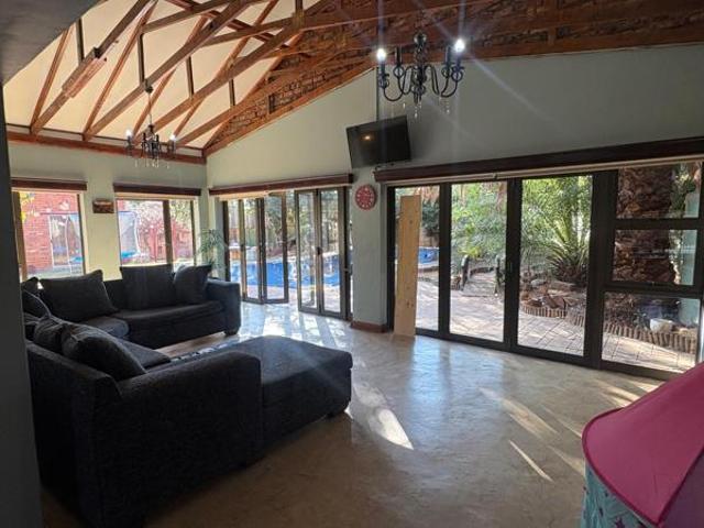 3 Bedroom House in Fichardt Park