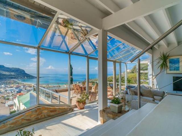3 Bedroom House in Fish Hoek