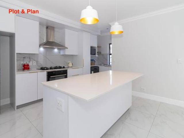 3 Bedroom House in Flamingo Vlei