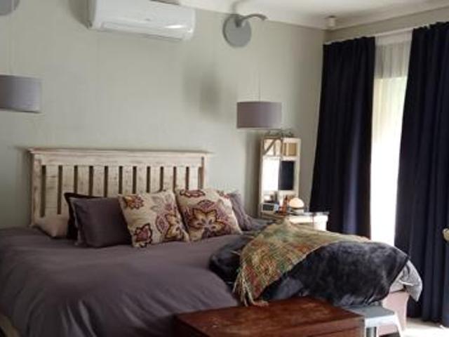 3 Bedroom House in Flamwood