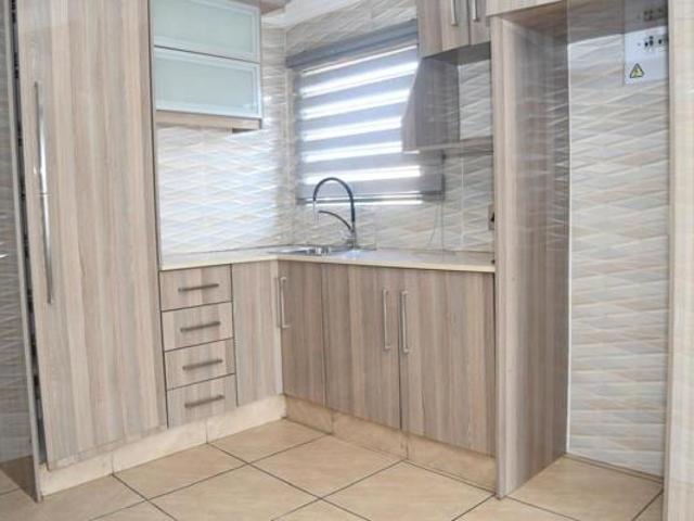 3 Bedroom House in Fleurhof