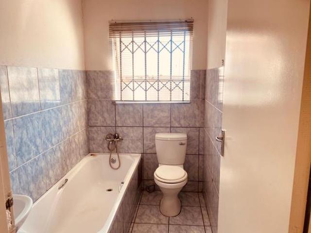 3 Bedroom House in Fleurhof