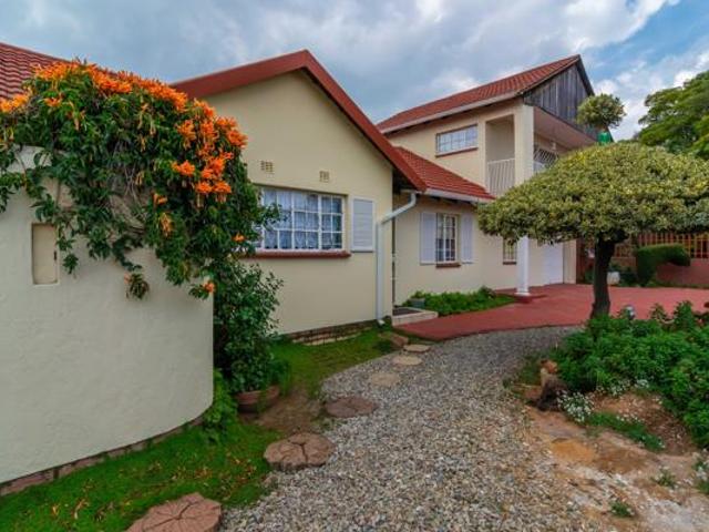 3 Bedroom House in Fleurhof