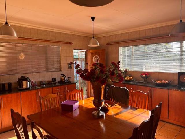 3 Bedroom House in Flora Park