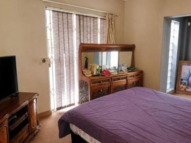 3 Bedroom House in Flora Park