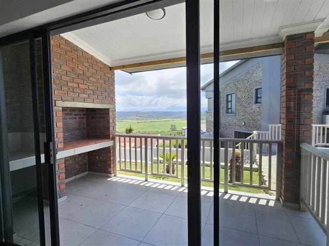 3 Bedroom House in Fraaiuitsig