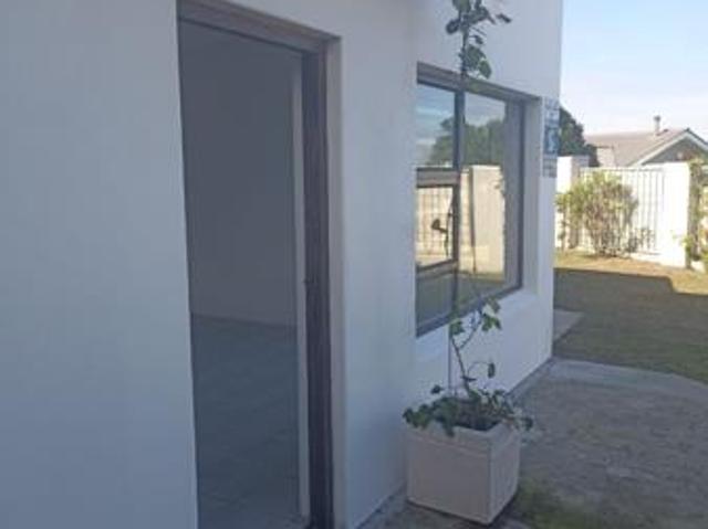3 Bedroom House in Franskraal