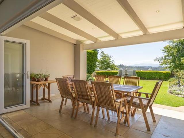 3 Bedroom House in Knysna Heights