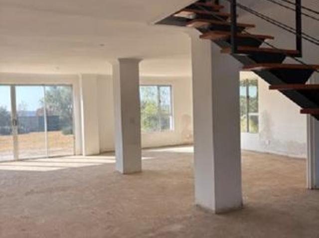 3 Bedroom House in Knoppieslaagte