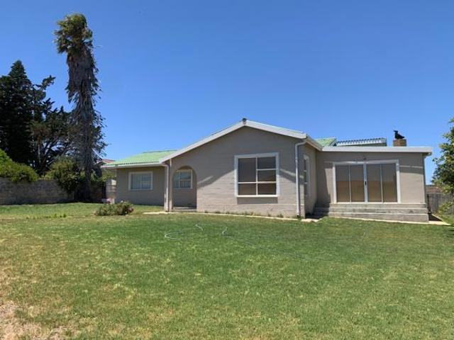3 Bedroom House in Koingnaas