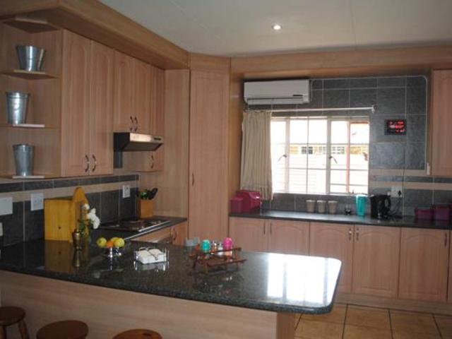 3 Bedroom House in Kookrus