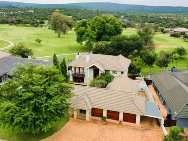 3 Bedroom House in Koro Creek Golf Estate