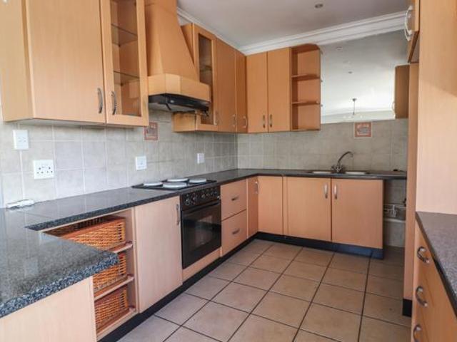 3 Bedroom House in Kosmos Ridge Estate