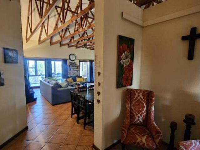 3 Bedroom House in Kosmos Ridge Estate