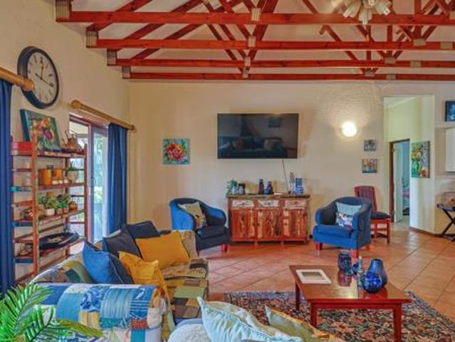 3 Bedroom House in Kosmos Ridge Estate
