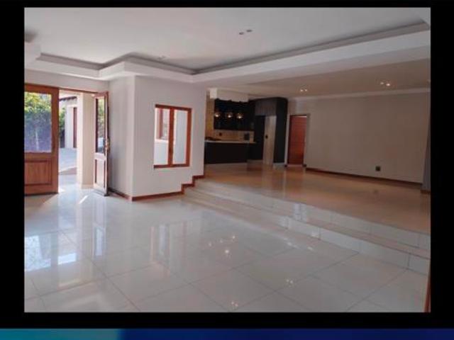 3 Bedroom House in Kosmosdal
