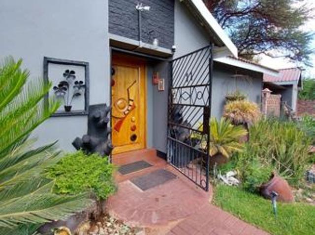 3 Bedroom House in Kathu