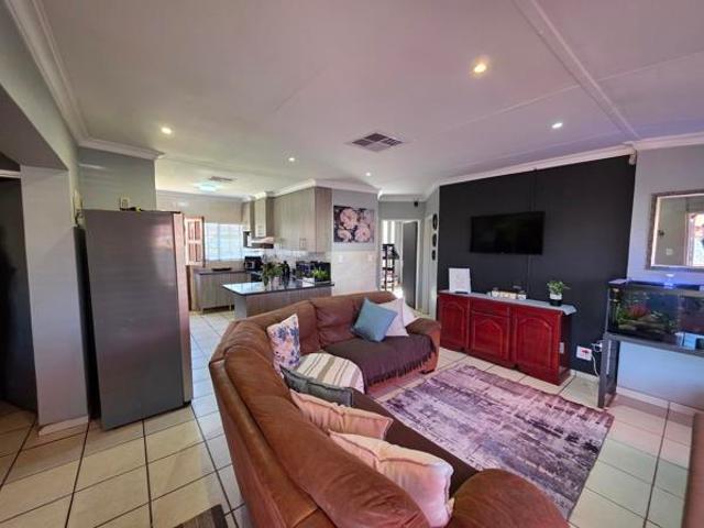 3 Bedroom House in Kathu