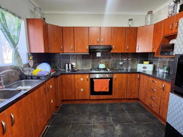 3 Bedroom House in Kabega