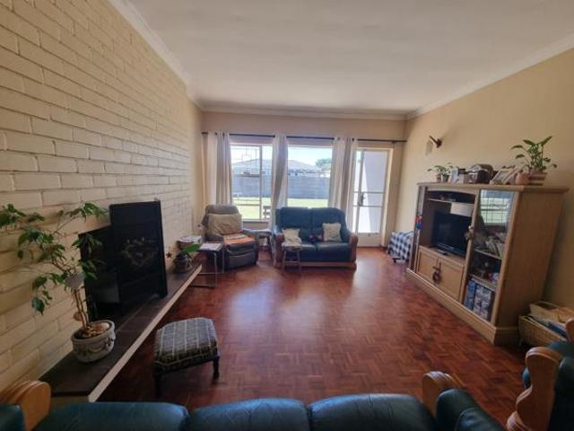 3 Bedroom House in Kabega