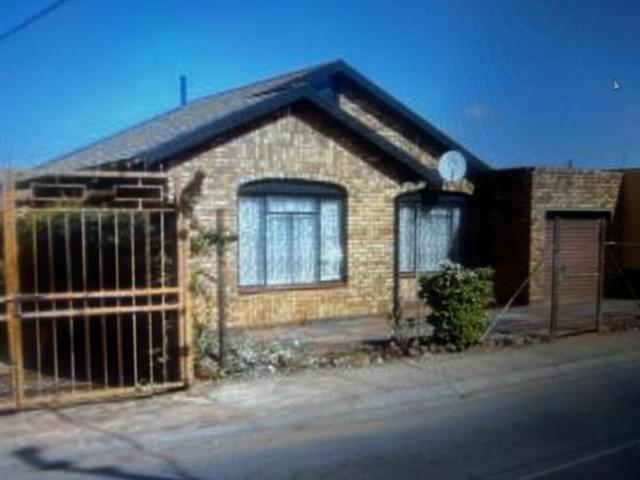 3 Bedroom House in Kagiso