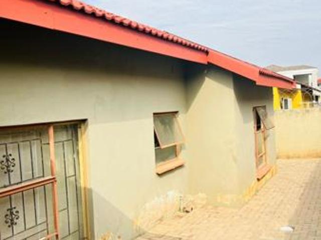 3 Bedroom House in Kamagugu