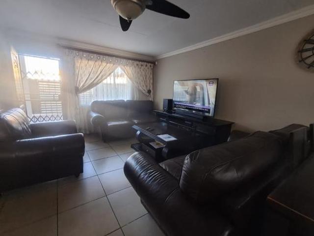 3 Bedroom House in Kamagugu