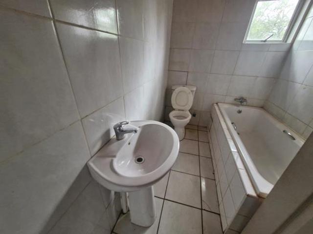3 Bedroom House in Kameeldrift West